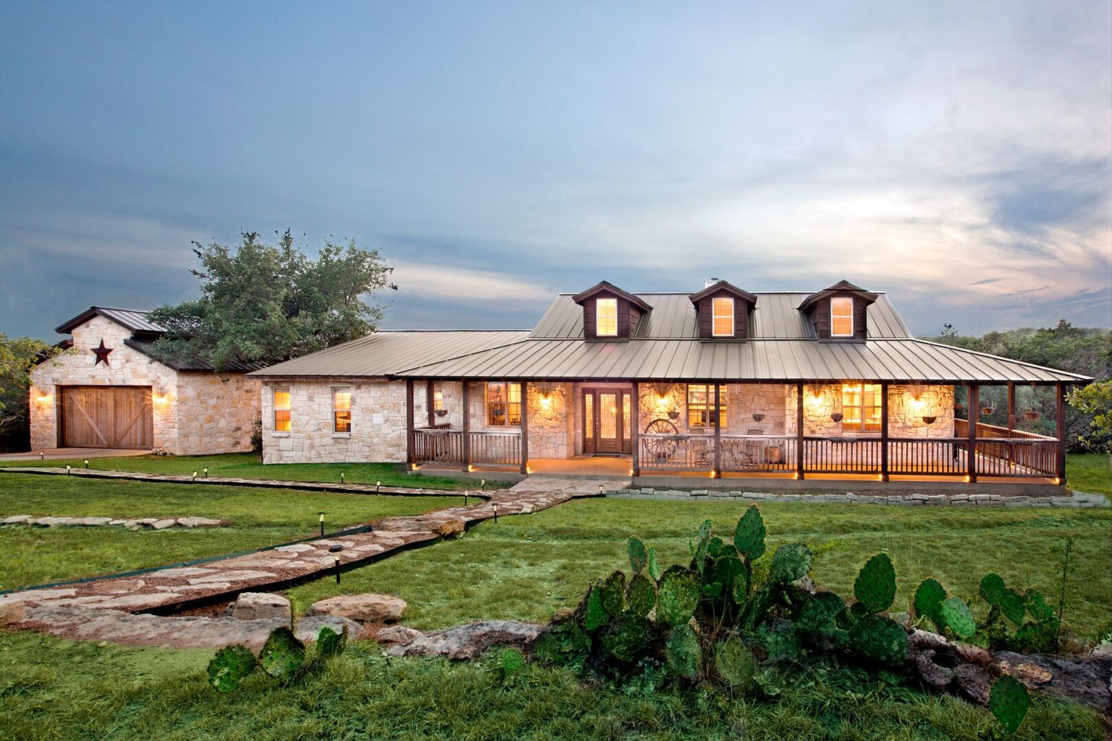 A ranch style home in Austin, Texas with a metal roof.